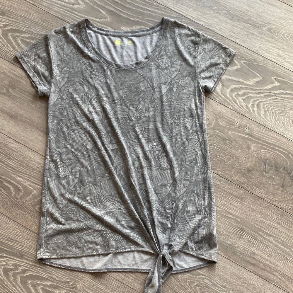 Side Tie Athletic Shirt Moisture Wicking